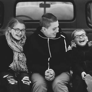 Meet your Posher, Caitlin